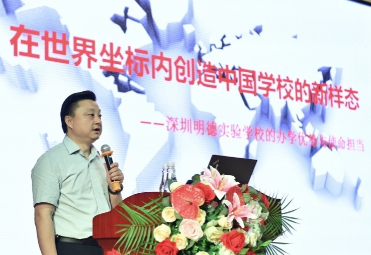  恩比德狂砍50分创赛季新高76人轻取尼克斯